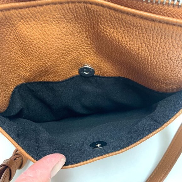 Forever 21 Small Crossbody Bag Caramel Vegan Leather 9"x9"x1" - Picture 4 of 8